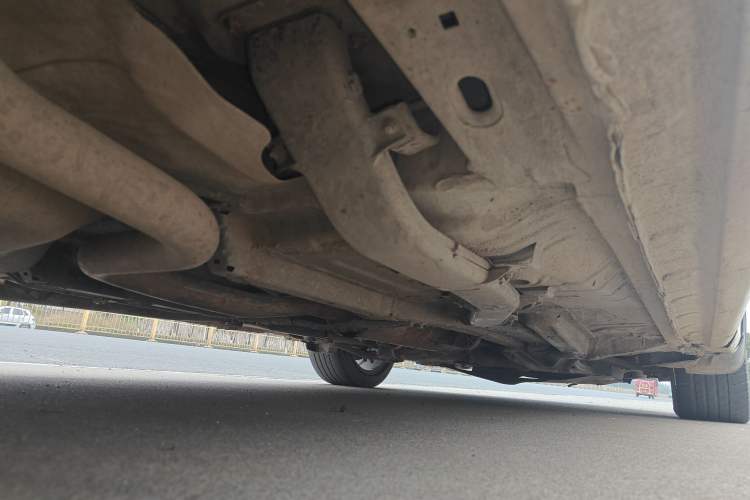 Used BYD Qin New Energy 2014 1.5T Flagship Model Chassis Rear Right
