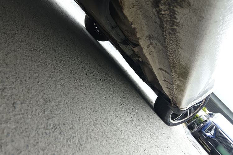Used BYD Qin New Energy 2014 1.5T Flagship Model Chassis Rear Right