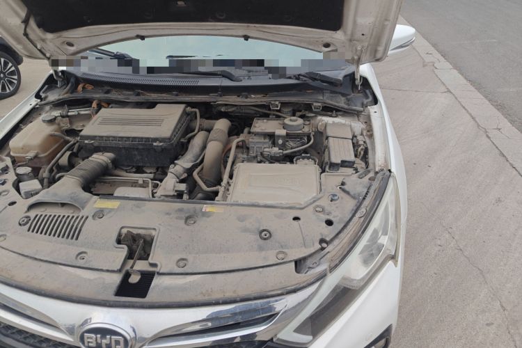 Used BYD Qin New Energy 2014 1.5T Flagship Model Engine Bay Left