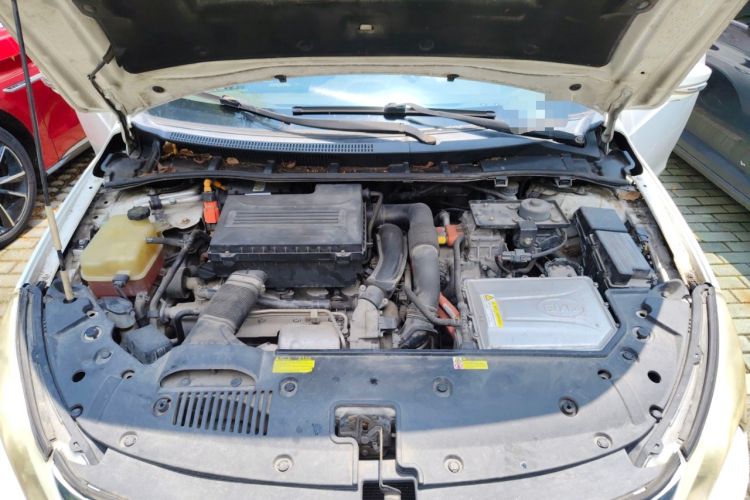 Used BYD Qin New Energy 2014 1.5T Flagship Model Engine Bay
