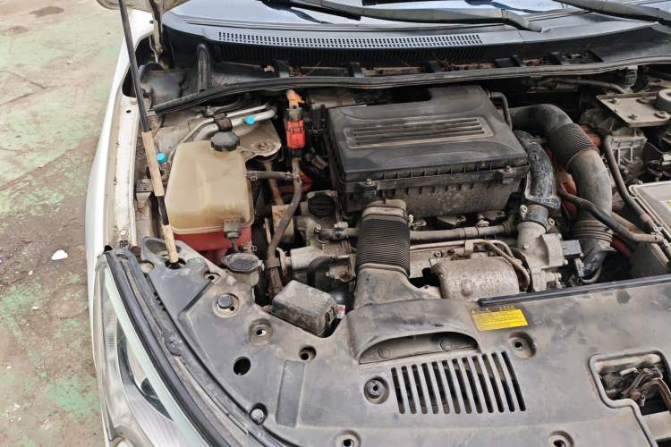 Used BYD Qin New Energy 2014 1.5T Flagship Model Engine Bay Right