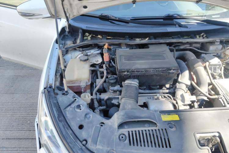 Used BYD Qin New Energy 2014 1.5T Flagship Model Engine Bay Right