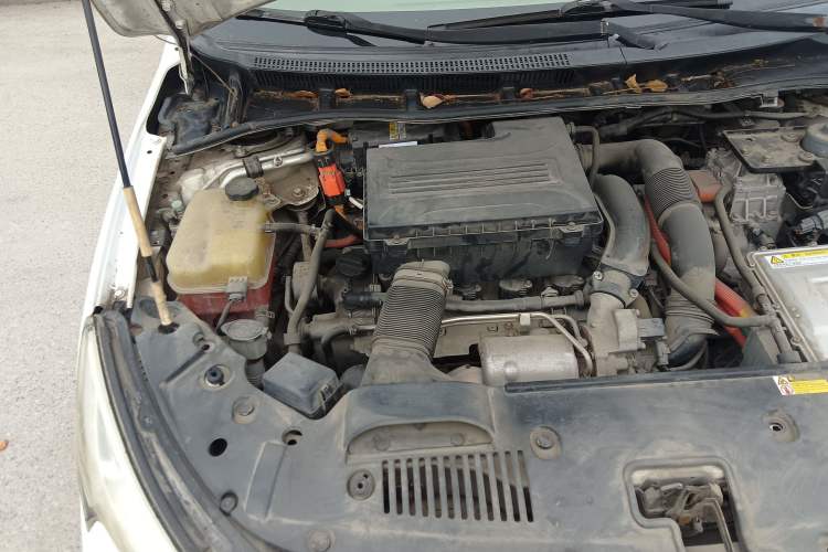 Used BYD Qin New Energy 2014 1.5T Flagship Model Engine Bay Right