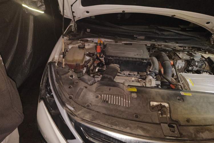 Used BYD Qin New Energy 2014 1.5T Flagship Model Engine Bay Right