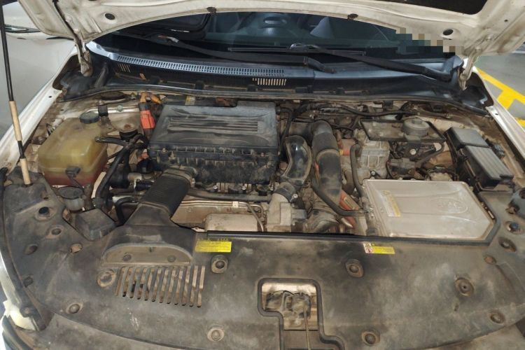 Used BYD Qin New Energy 2014 1.5T Flagship Model Engine Bay