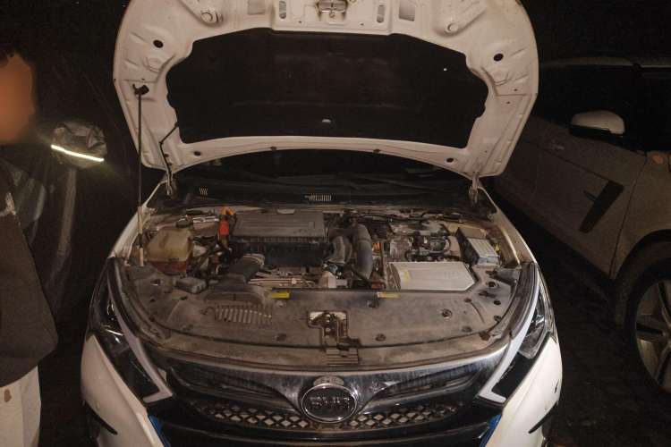 Used BYD Qin New Energy 2014 1.5T Flagship Model Engine Bay