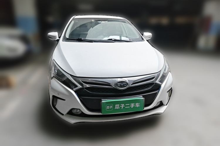 Used BYD Qin New Energy 2014 1.5T Flagship Model Front