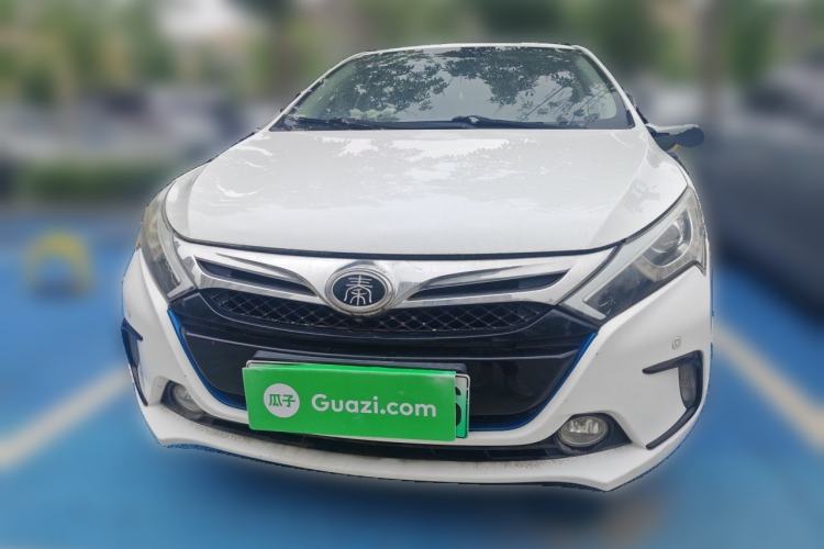 Used BYD Qin New Energy 2014 1.5T Flagship Model Front
