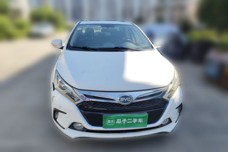 Used BYD Qin New Energy 2014 1.5T Flagship Model Front