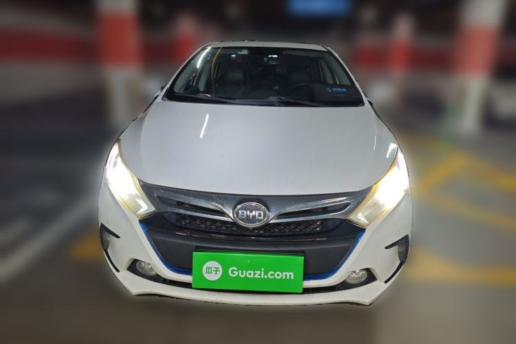 Used BYD Qin New Energy 2014 1.5T Flagship Model Front