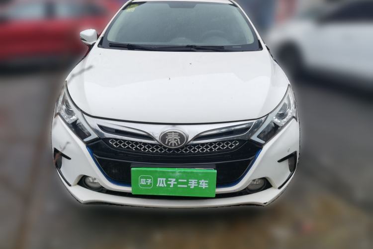 Used BYD Qin New Energy 2014 1.5T Flagship Model Front