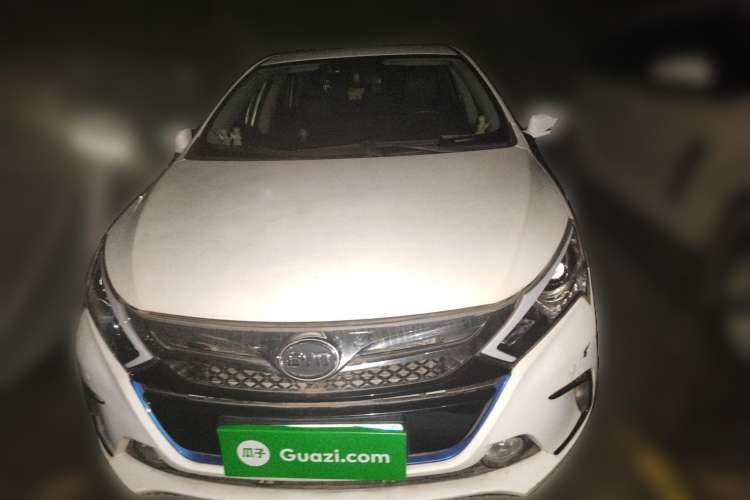 Used BYD Qin New Energy 2014 1.5T Flagship Model Front