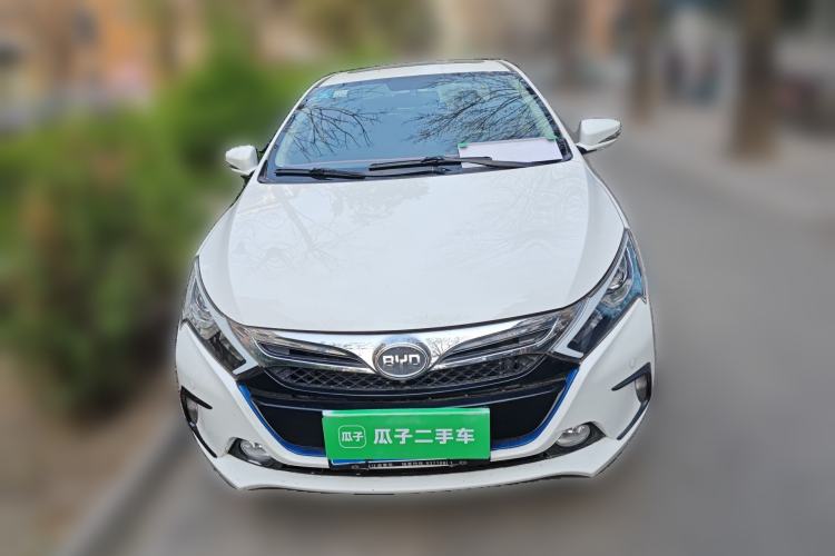 Used BYD Qin New Energy 2014 1.5T Flagship Model Front