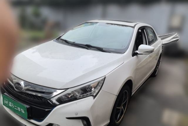 Used BYD Qin New Energy 2014 1.5T Cool Black Knight Flagship Model