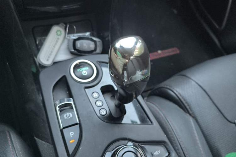 Used BYD Qin New Energy 2014 1.5T Flagship Model Gear Lever