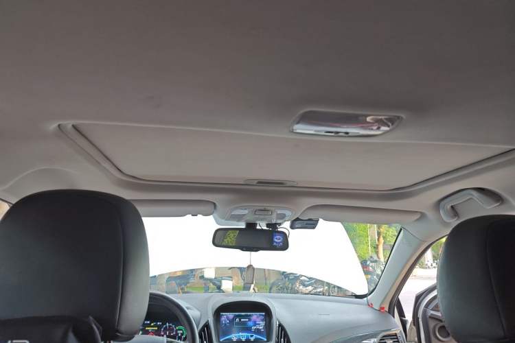 Used BYD Qin New Energy 2014 1.5T Flagship Model Headliner