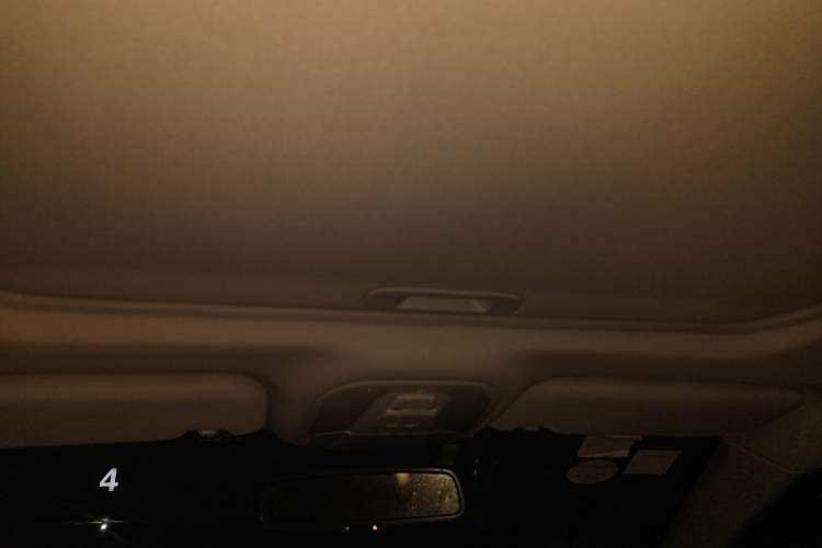 Used BYD Qin New Energy 2014 1.5T Flagship Model Headliner