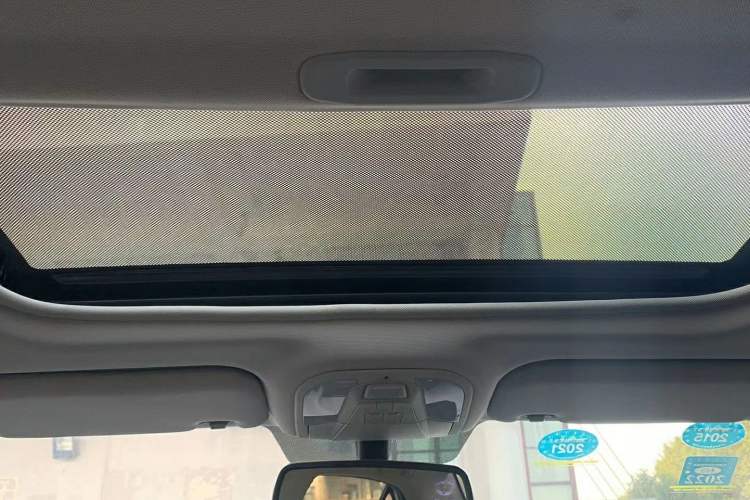 Used BYD Qin New Energy 2014 1.5T Cool Black Knight Flagship Model Interior 5