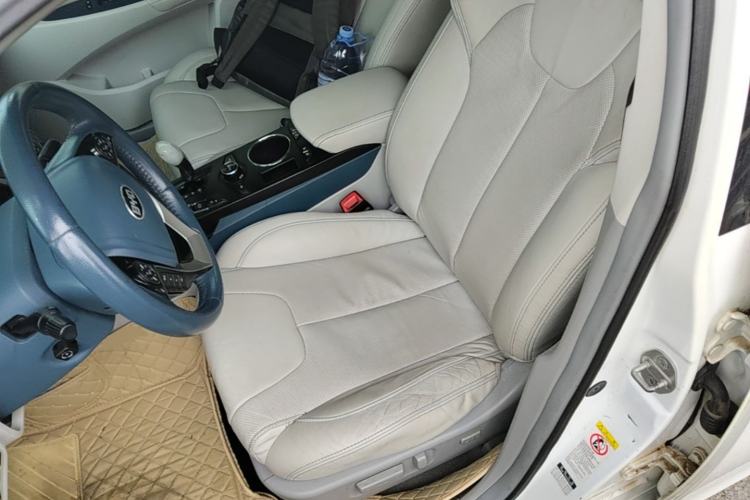 Used BYD Qin New Energy 2014 1.5T Flagship Model Left Front Seat