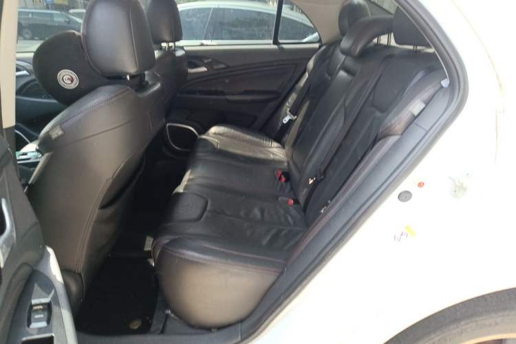 Used BYD Qin New Energy 2014 1.5T Flagship Model Left Rear Seat