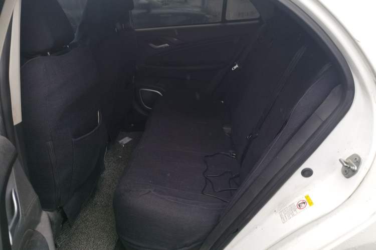 Used BYD Qin New Energy 2014 1.5T Flagship Model Left Rear Seat