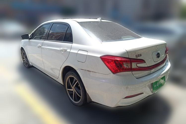 Used BYD Qin New Energy 2014 1.5T Flagship Model Rear Left 45 Deg