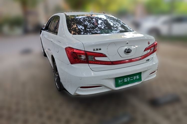 Used BYD Qin New Energy 2014 1.5T Flagship Model Rear Left 45 Deg