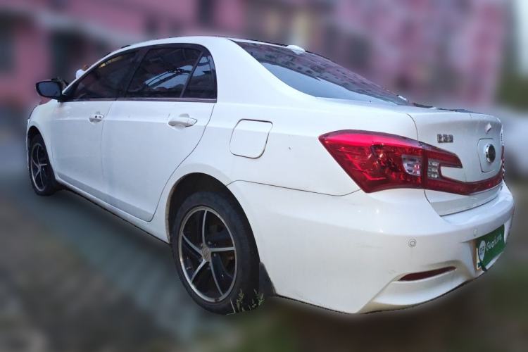 Used BYD Qin New Energy 2014 1.5T Flagship Model Rear Left 45 Deg
