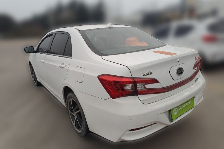 Used BYD Qin New Energy 2014 1.5T Flagship Model Rear Left 45 Deg