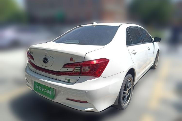 Used BYD Qin New Energy 2014 1.5T Flagship Model Rear Right 45 Deg