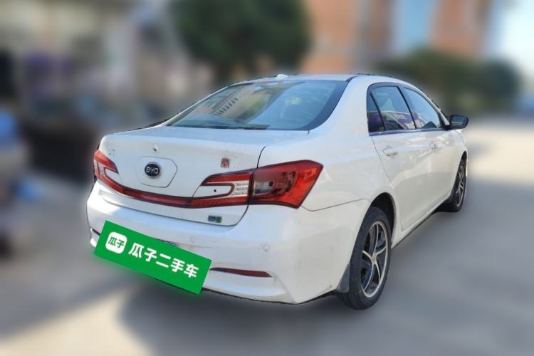 Used BYD Qin New Energy 2014 1.5T Flagship Model Rear Right 45 Deg