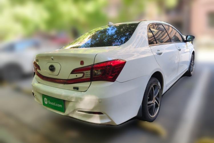 Used BYD Qin New Energy 2014 1.5T Flagship Model Rear Right 45 Deg