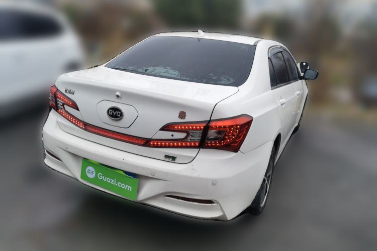 Used BYD Qin New Energy 2014 1.5T Flagship Model Rear Right 45 Deg
