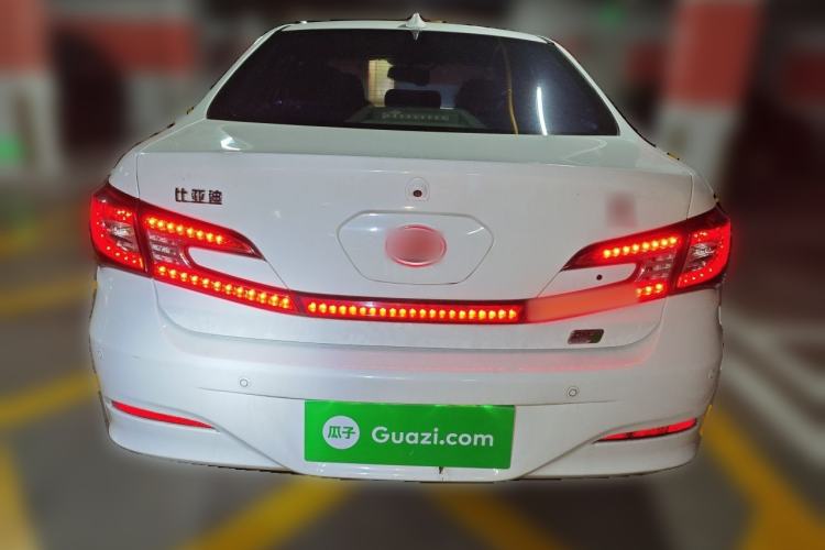 Used BYD Qin New Energy 2014 1.5T Flagship Model Rear