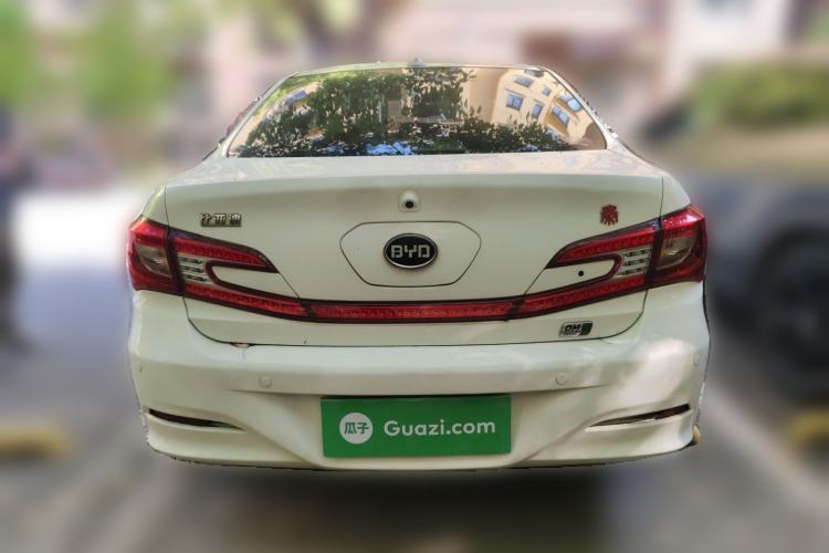 Used BYD Qin New Energy 2014 1.5T Flagship Model Rear