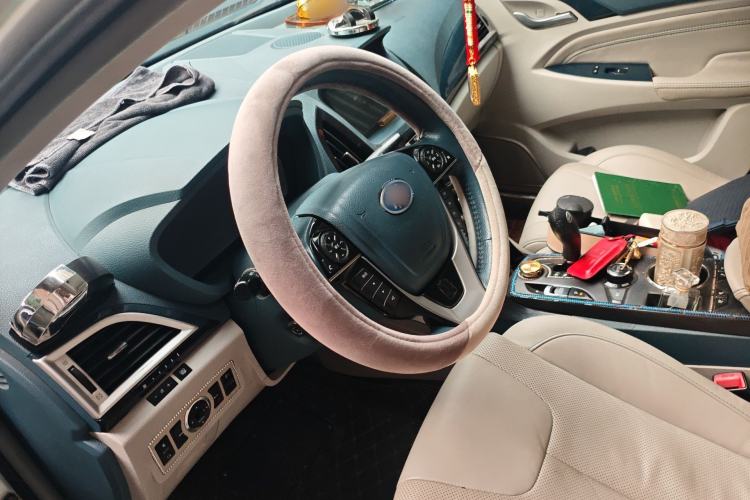 Used BYD Qin New Energy 2014 1.5T Flagship Model Steering Wheel