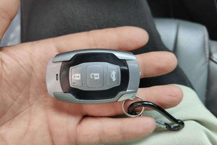 Used BYD Qin New Energy 2014 1.5T Cool Black Knight Flagship Model Vehicle Key