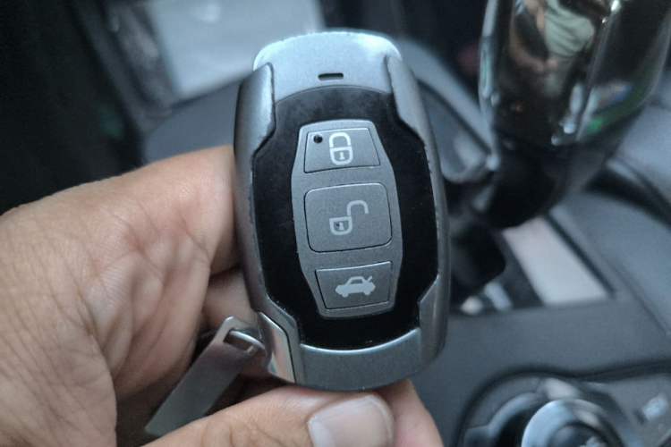 Used BYD Qin New Energy 2014 1.5T Flagship Model Vehicle Key