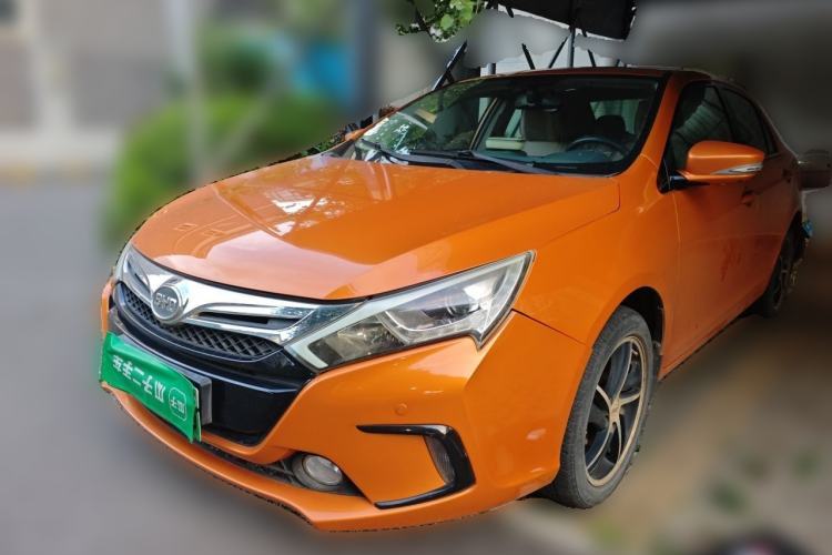 Used BYD Qin New Energy 2014 1.5T Flagship Model Guazi used car, China used car export, Used car for sale, Used BYD cars, Cheapest cars for sale