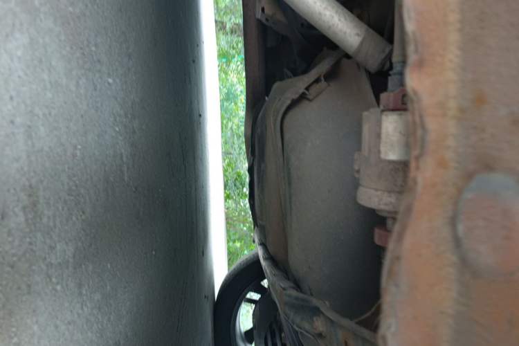 Used BYD Qin New Energy 2014 1.5T Flagship Model Chassis Rear Left