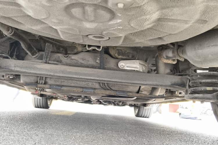 Used BYD Qin New Energy 2014 1.5T Flagship Model Chassis Rear