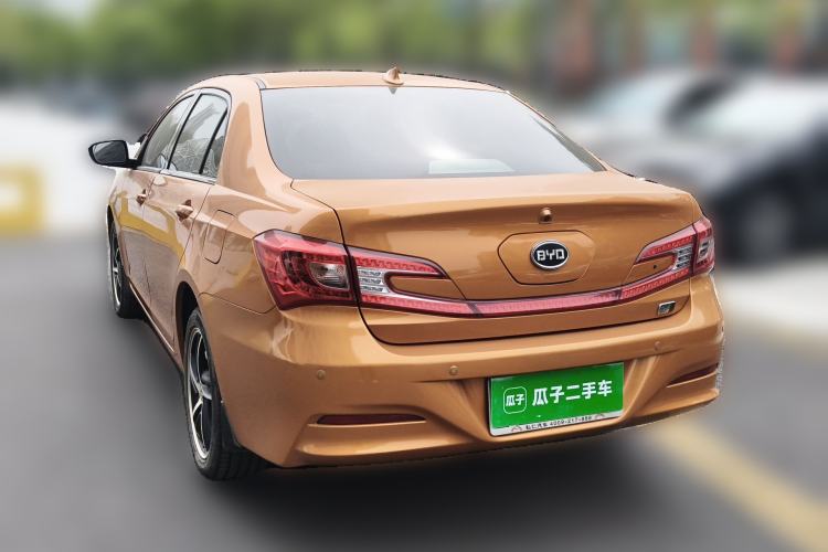 Used BYD Qin New Energy 2014 1.5T Flagship Model Rear Left 45 Deg