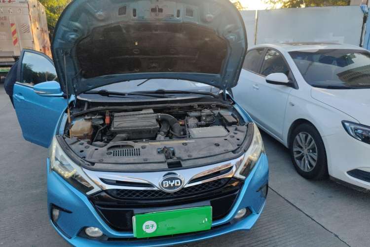 Used BYD Qin New Energy 2015 1.5T Dual-Crown Flagship Plus Edition Engine Bay