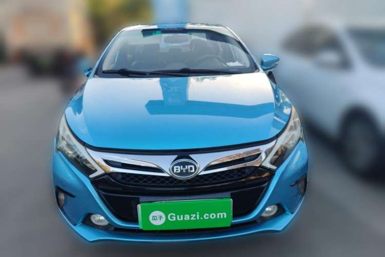 Used BYD Qin New Energy 2015 1.5T Dual-Crown Flagship Plus Edition Front