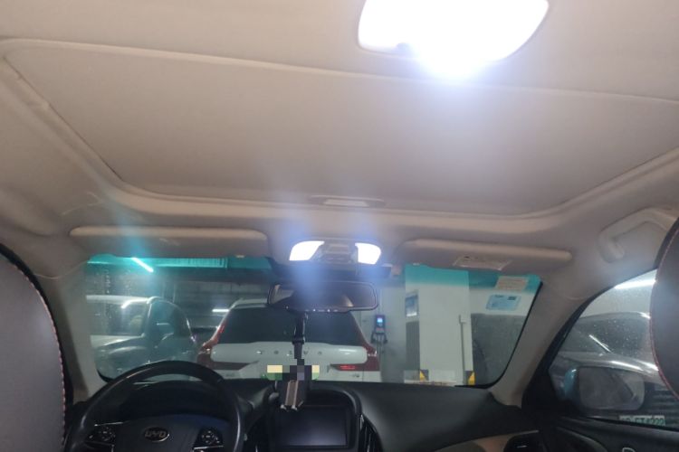 Used BYD Qin New Energy 2015 1.5T Dual-Crown Flagship Plus Edition Headliner