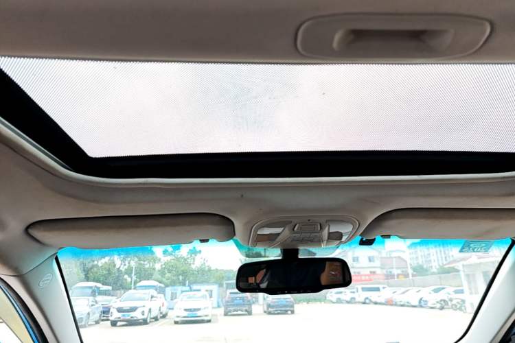 Used BYD Qin New Energy 2015 1.5T Dual-Crown Flagship Plus Edition Headliner