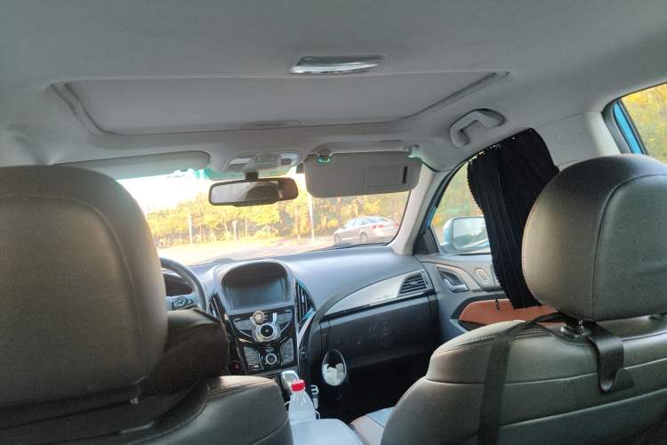 Used BYD Qin New Energy 2015 1.5T Dual-Crown Flagship Plus Edition Headliner