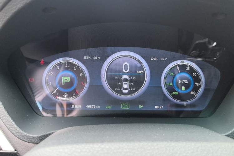 Used BYD Qin New Energy 2015 1.5T Dual-Crown Flagship Plus Edition Instrument Cluster
