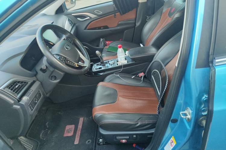 Used BYD Qin New Energy 2015 1.5T Dual-Crown Flagship Plus Edition Left Front Seat