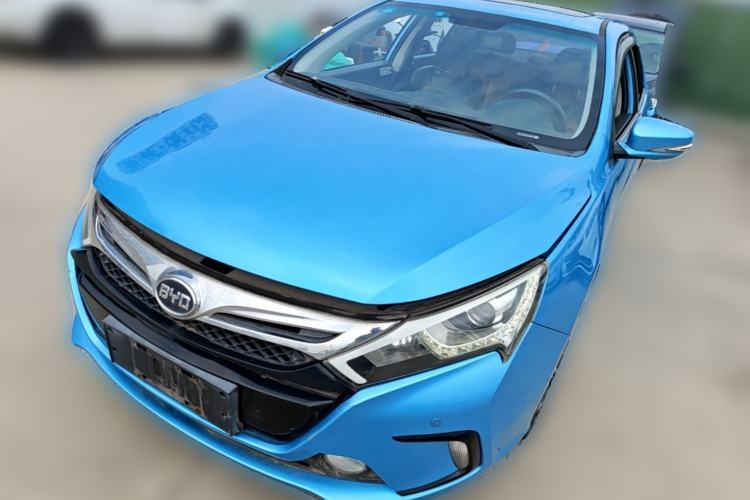 Used BYD Qin New Energy 2015 1.5T Dual-Crown Flagship Plus Edition Guazi used car, China used car export, Used car for sale, Used  cars, Cheapest cars for sale